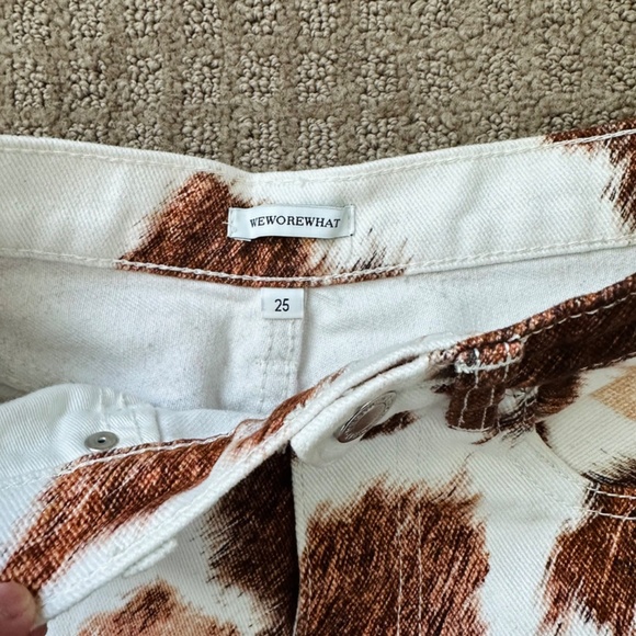 WeWoreWhat Cowhide Print Jeans, Size 25, Worn Once - Picture 7 of 9